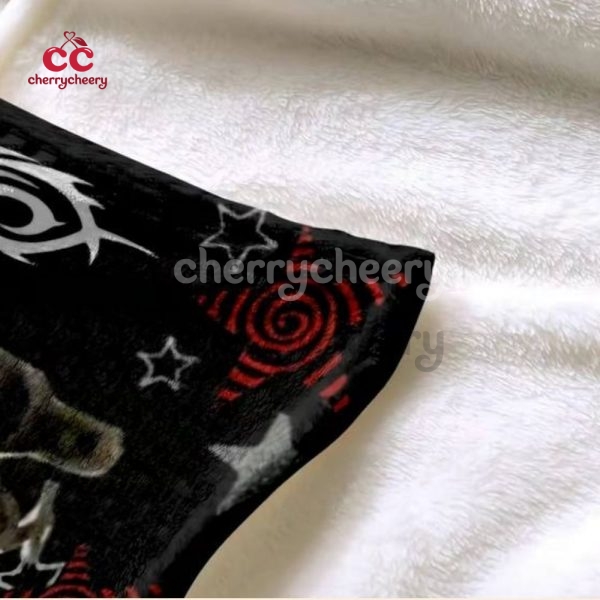 Slipknot Blanket